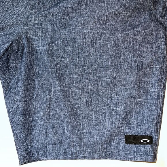 Oakley Shorts Mens 38 Navy Golf Regular Fit Stretch Quick Drying Comfort - Picture 2 of 8